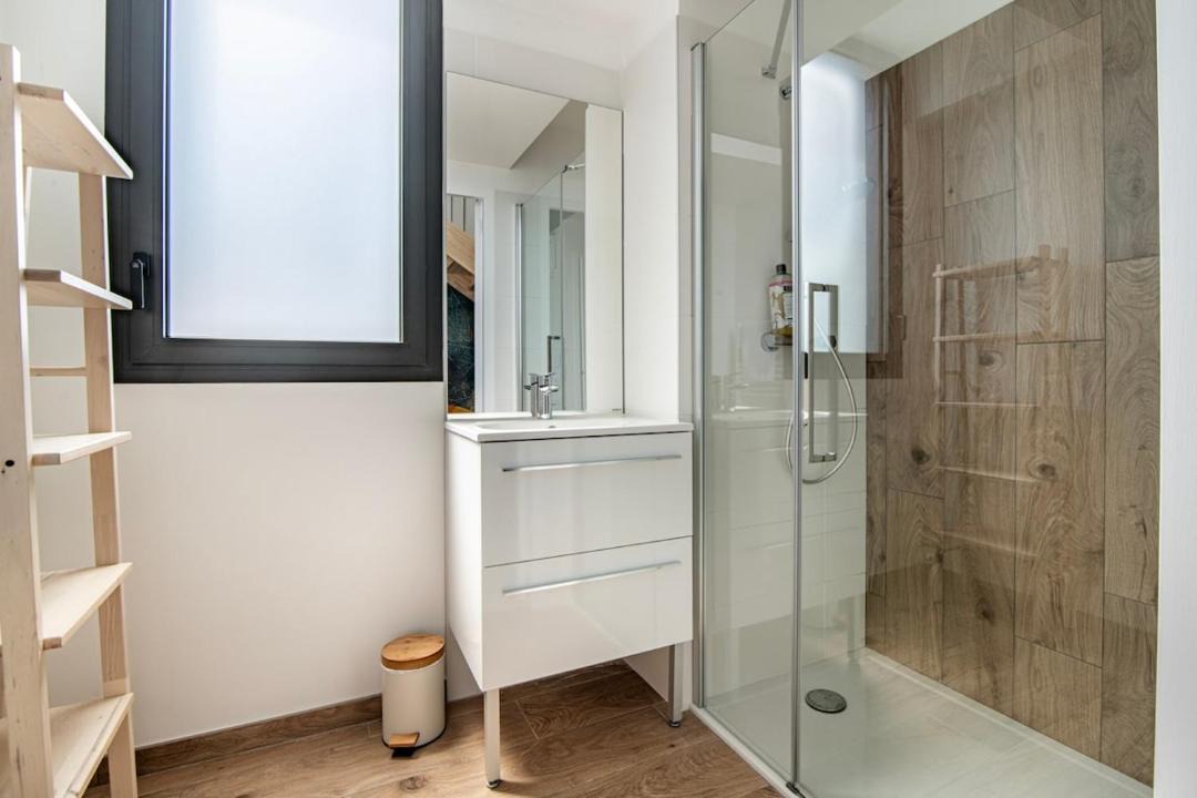 Photo of Bathroom in Cholet