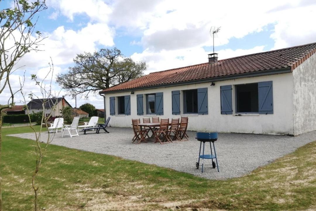 Photo of Others in Usson-du-Poitou