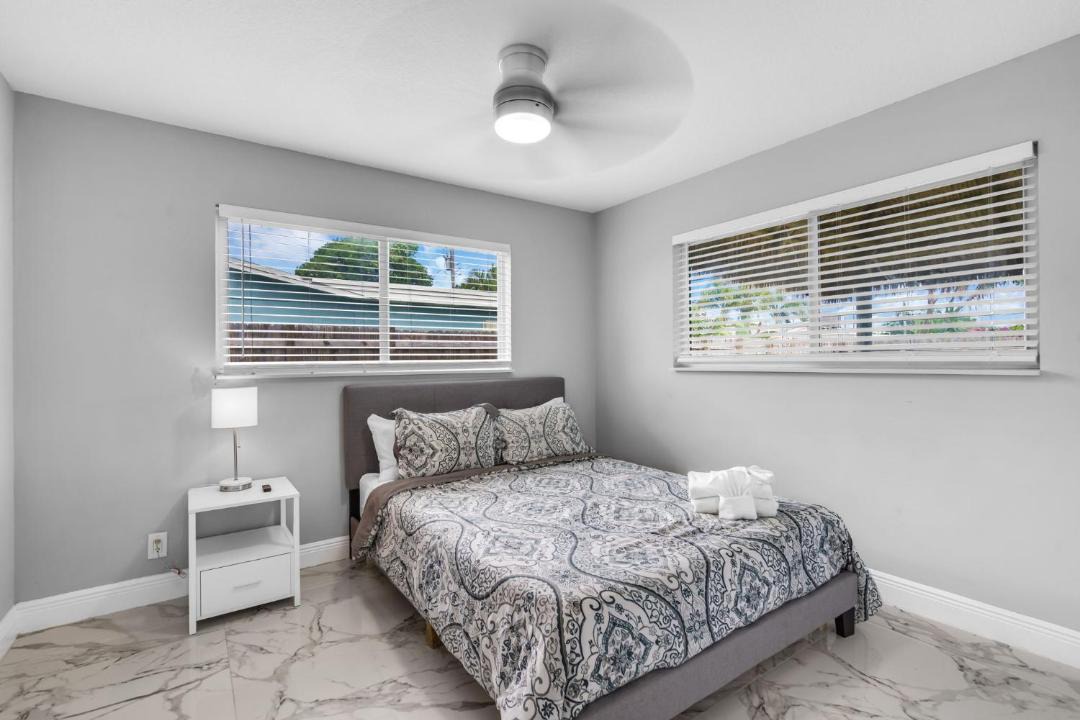 Photo of Bedroom in Deerfield Beach