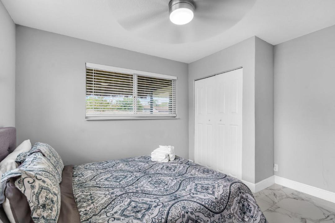 Photo of Bedroom in Deerfield Beach