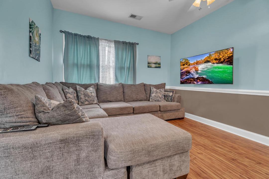 Photo of Livingroom in Greenwood