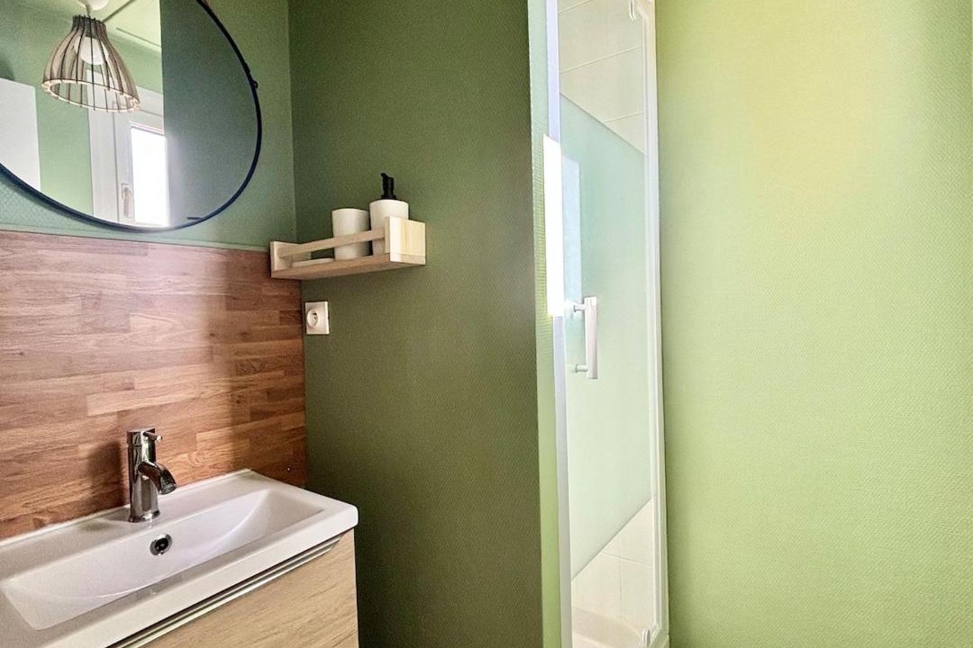 Photo of Bathroom in Conde-sur-Sarthe