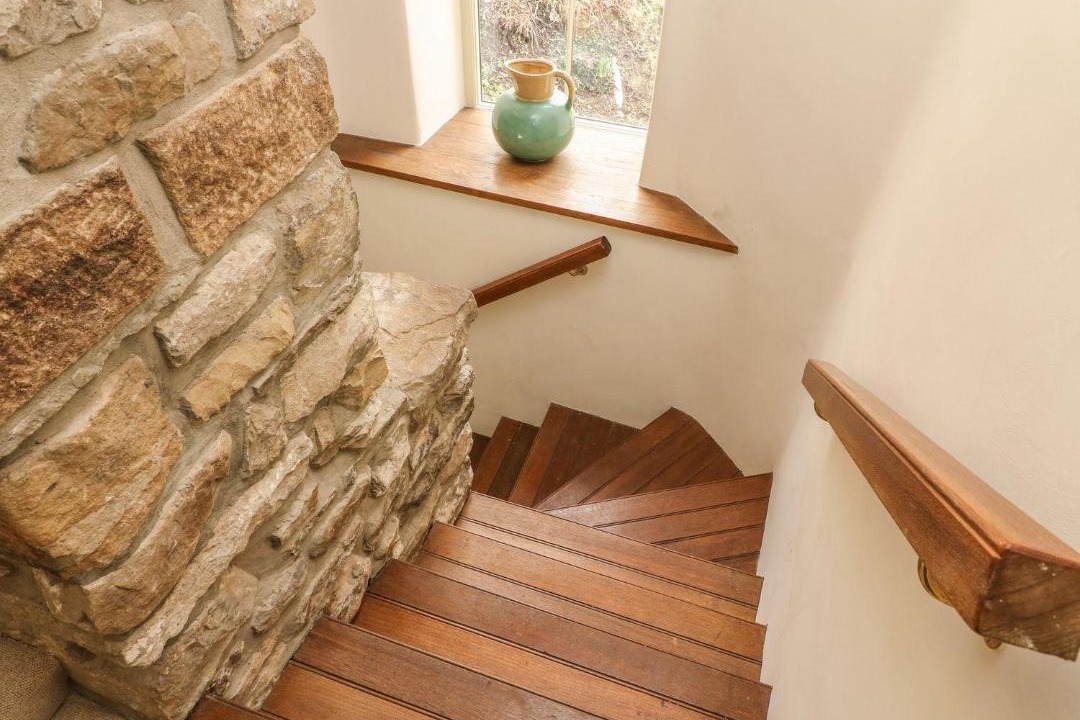 Photo of Others in Litton