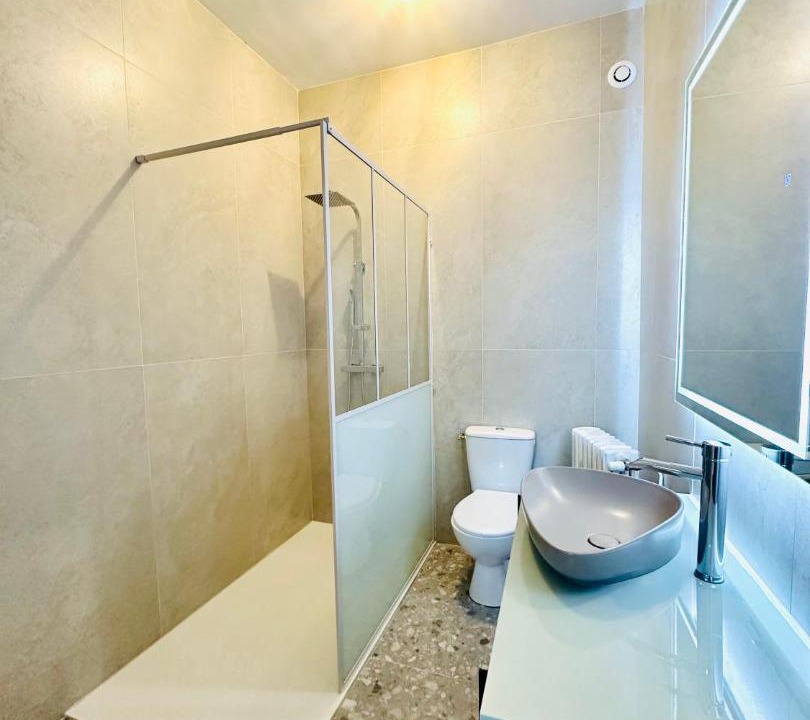 Photo of Others in Le Blanc