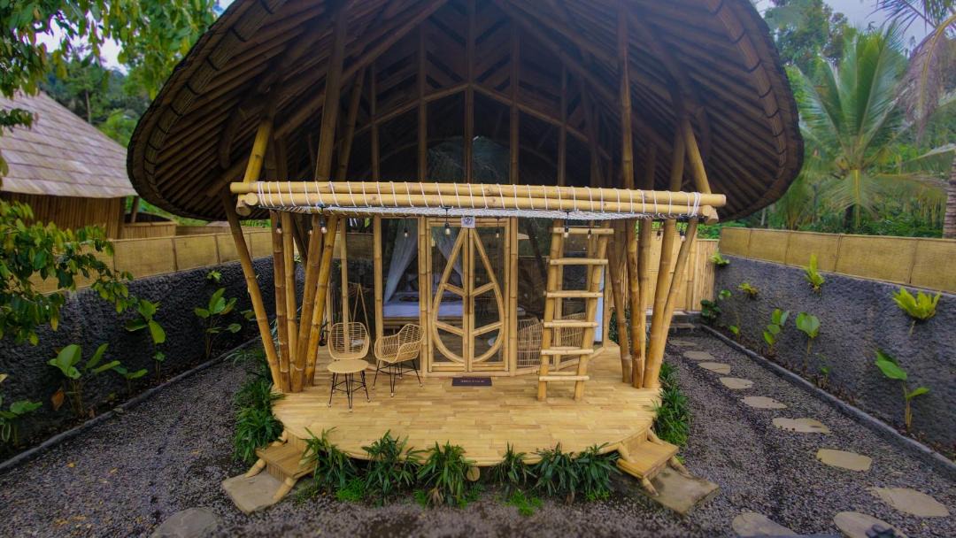 Photo of Others in Selat