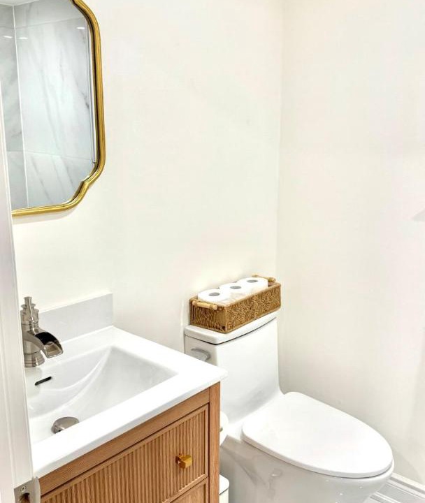 Photo of Bathroom in Oakwood Village