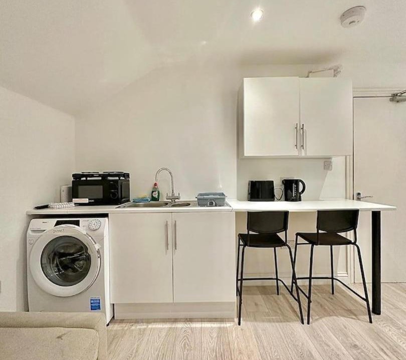 Photo of Others in Earlsfield