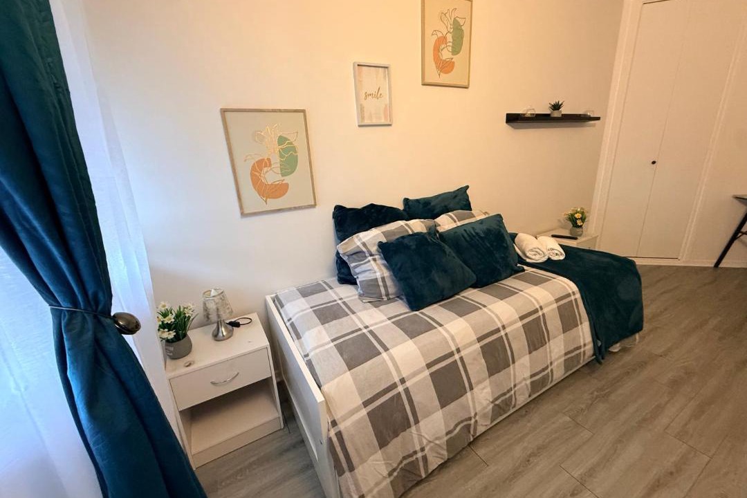 Photo of Bedroom in Center