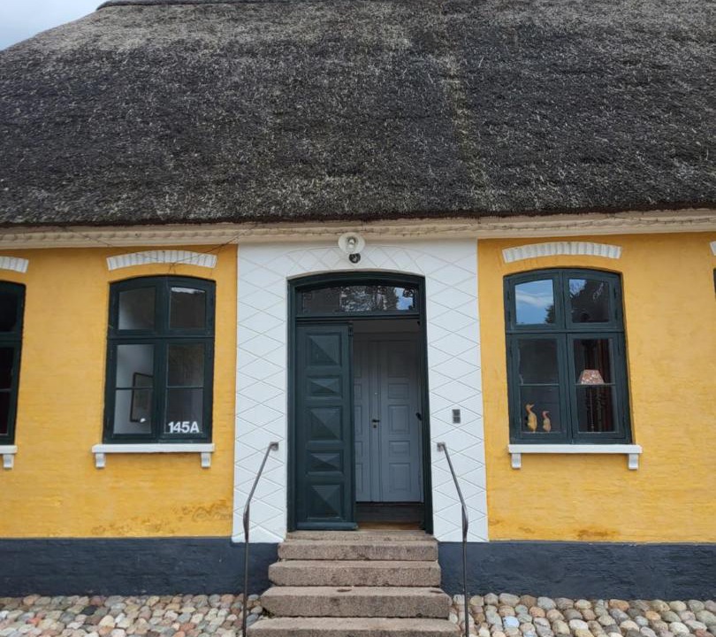 Photo of Others in Arø