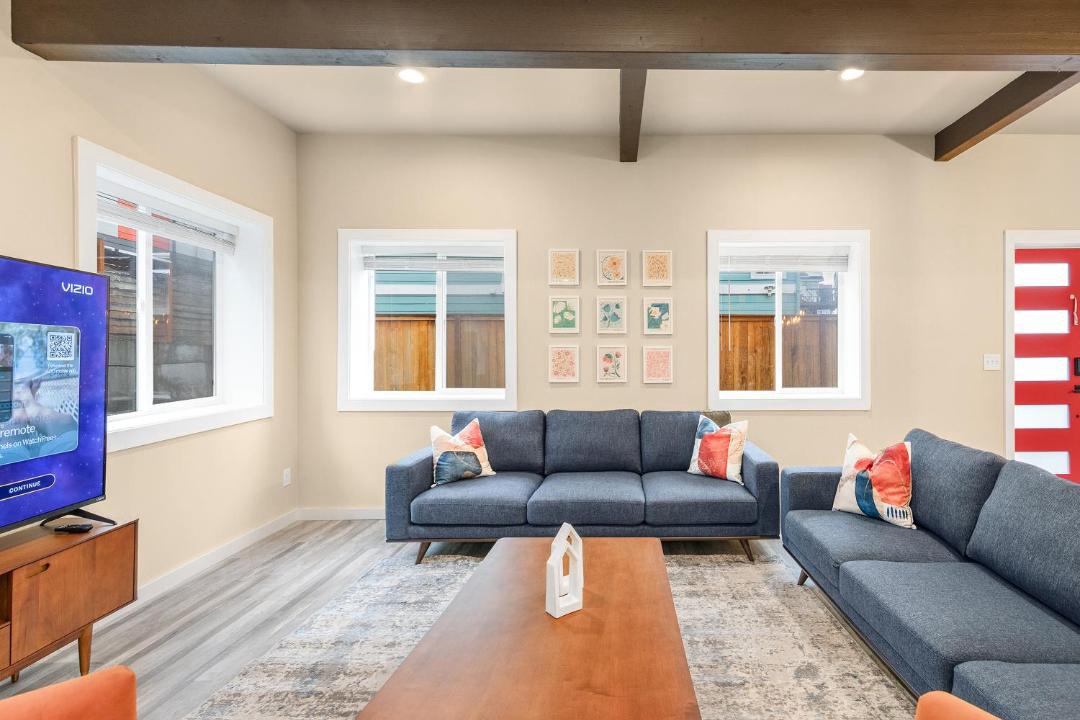 Photo of Others in Minor