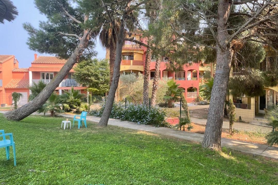 Photo of Others in Les Hauts de Canet
