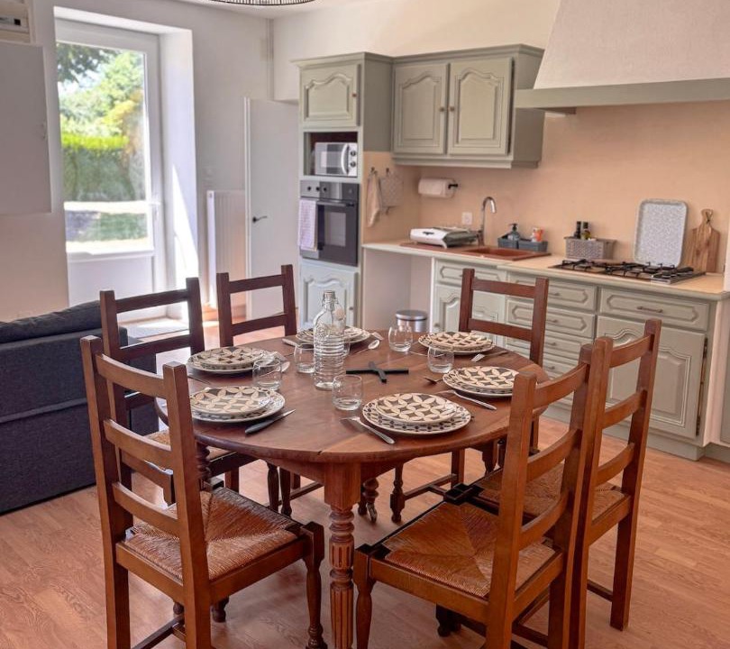 Photo of Kitchen in Montravers