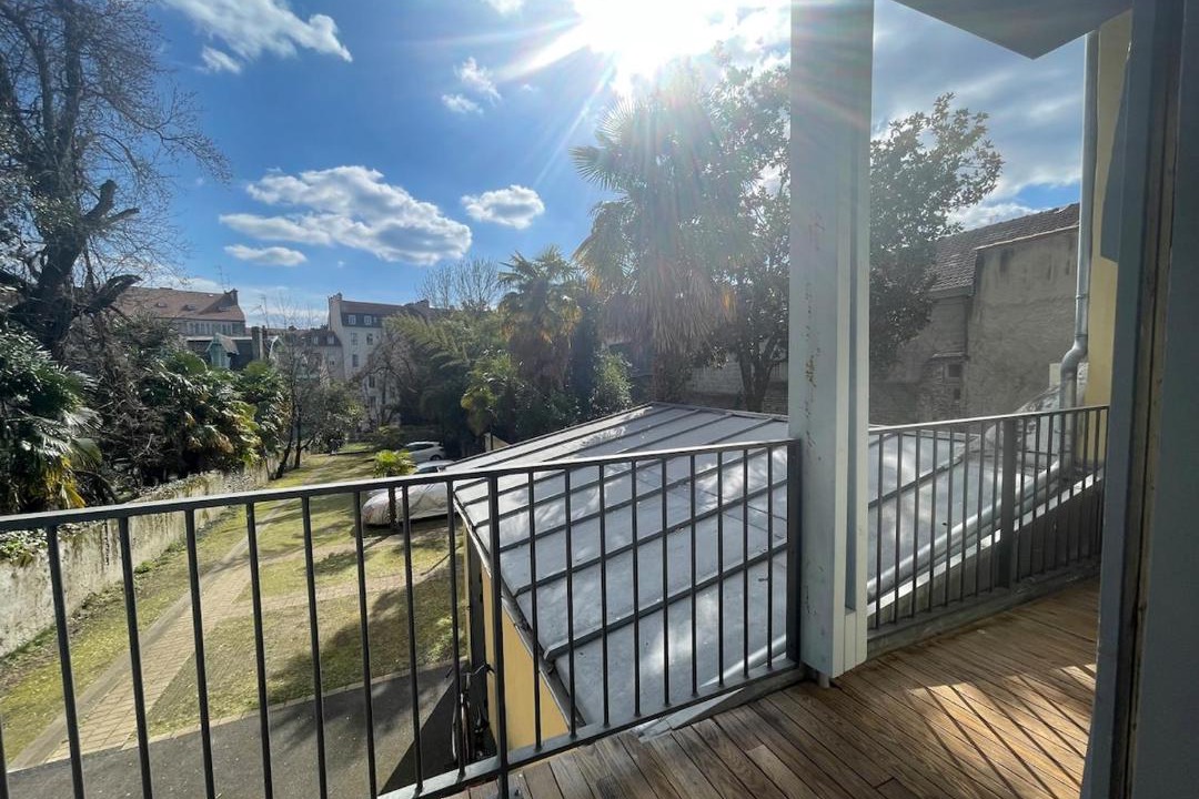 Photo of Patio Balcony in Centre Ville
