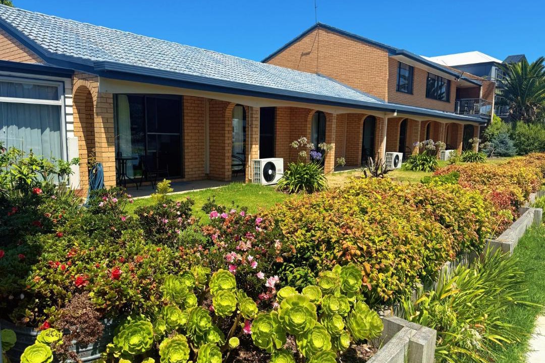 Photo of Others in Lakes Entrance