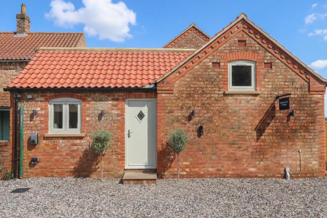 Photo of Others in Low Catton