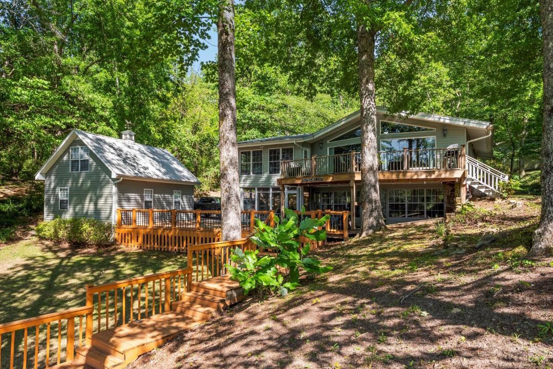 Photo of Others in Jasper