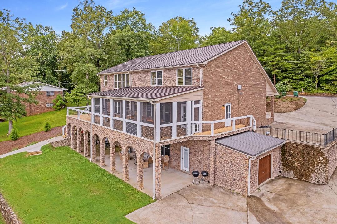 Photo of Others in Crane Hill