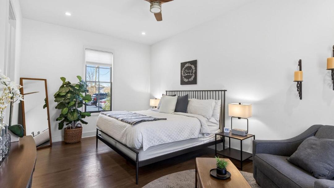 Photo of Bedroom in Historic Downtown Franklin