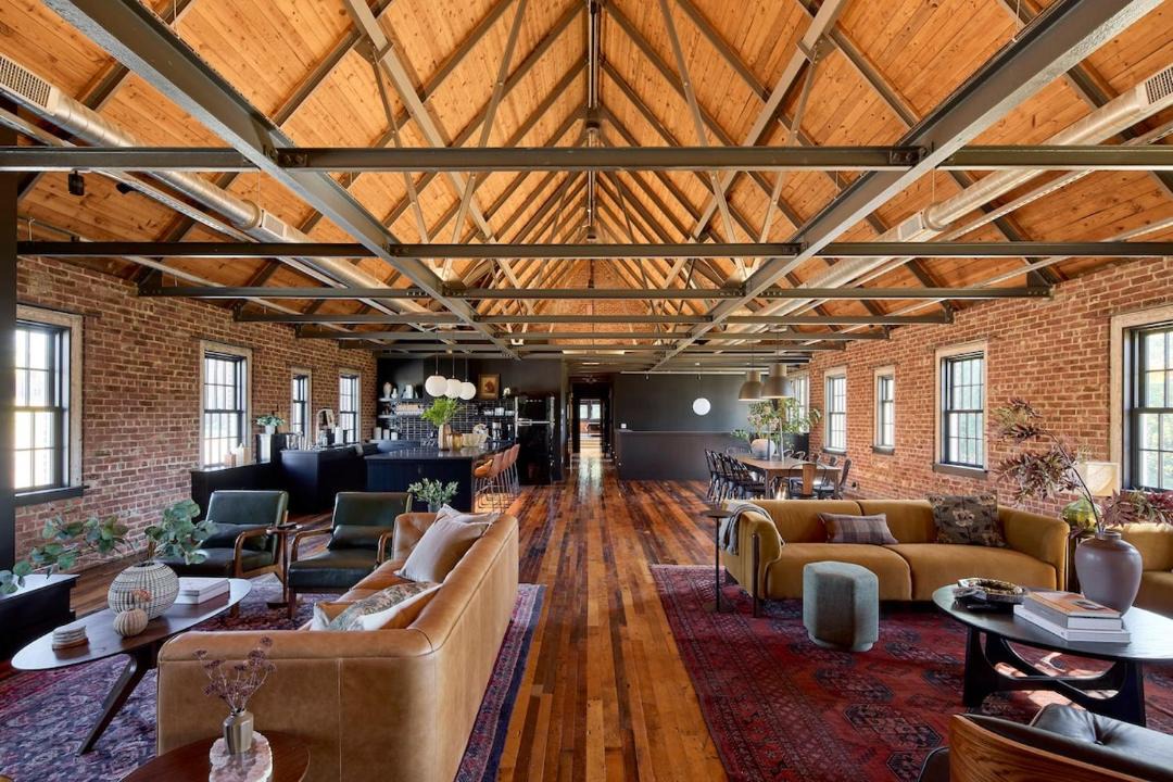 Photo of Others in Warwick