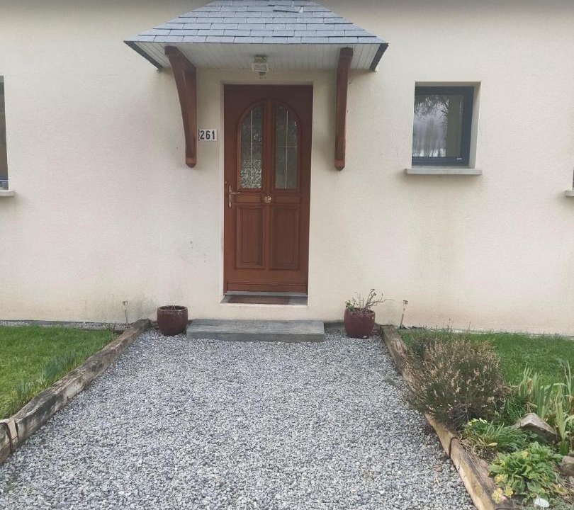 Photo of Others in Allaire