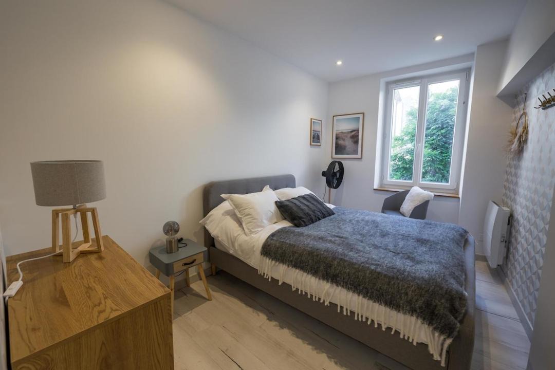 Photo of Bedroom in Baix