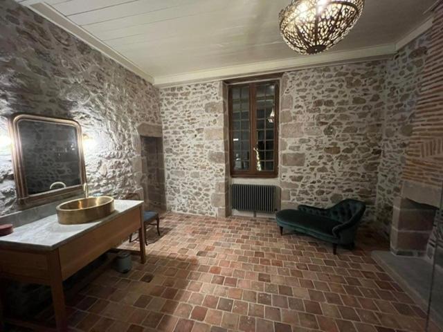 Photo of Others in Saint-Hilaire-le-Chateau