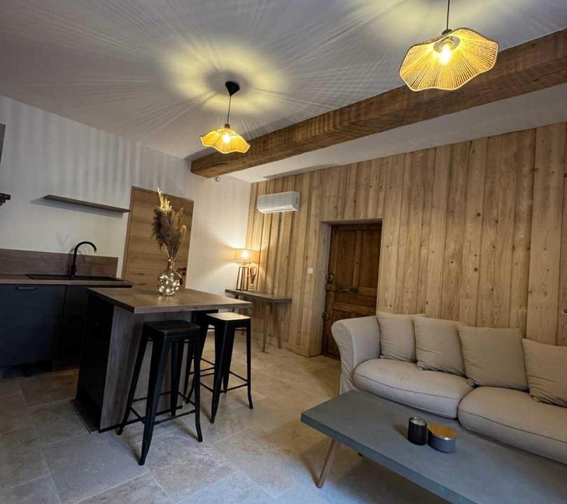 Photo of Livingroom in Macon