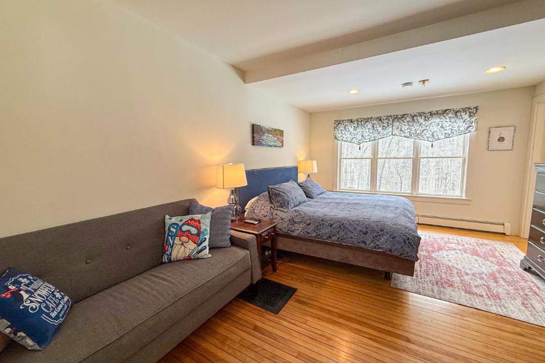 Photo of Bedroom in Bethel