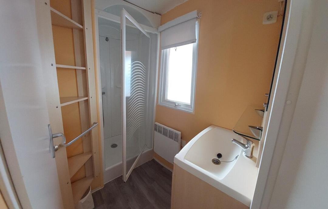 Photo of Bathroom in Hermanville-sur-Mer