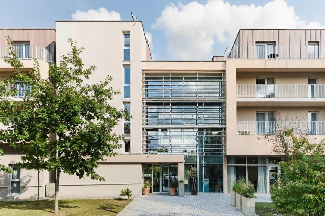 Photo of Others in Dinan