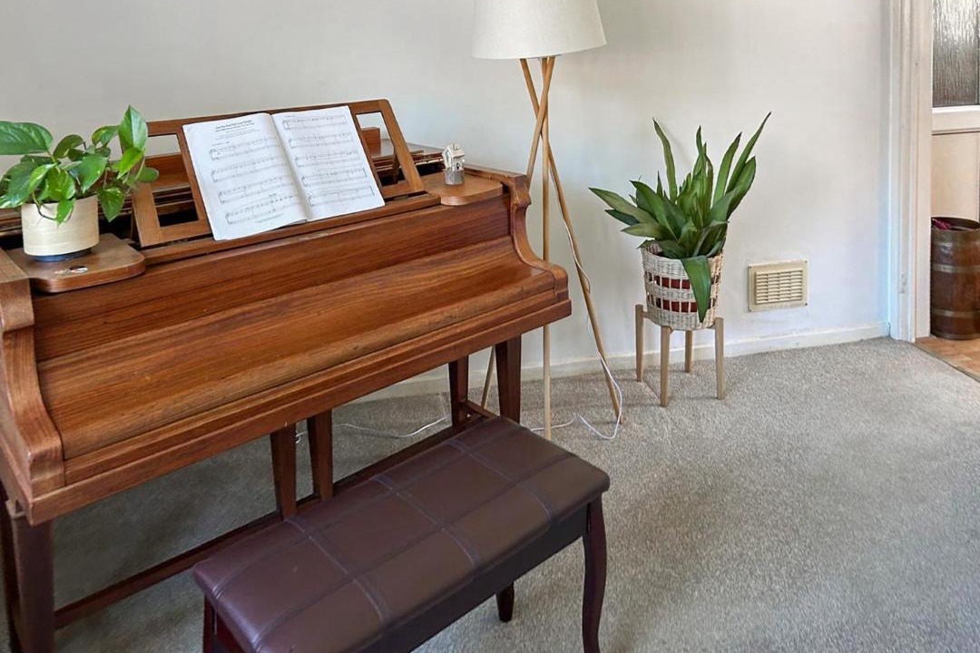 Photo of Livingroom in Uckfield
