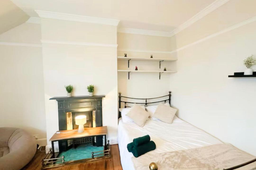 Photo of Others in Wimbledon