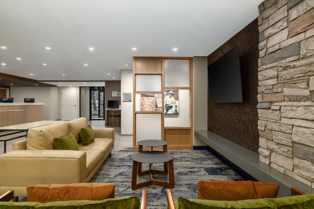 Photo of Livingroom in Clinton