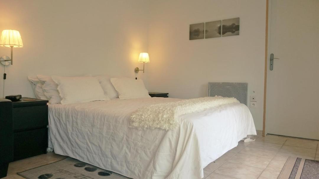 Photo of Bedroom in Noyant-Villages