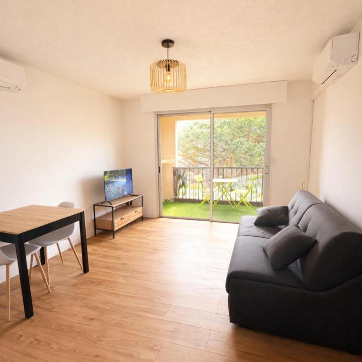 Photo of Livingroom in Calvi