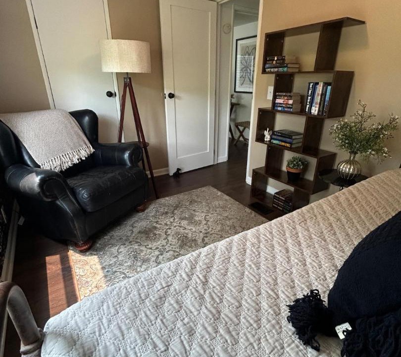 Photo of Bedroom in Dahlonega