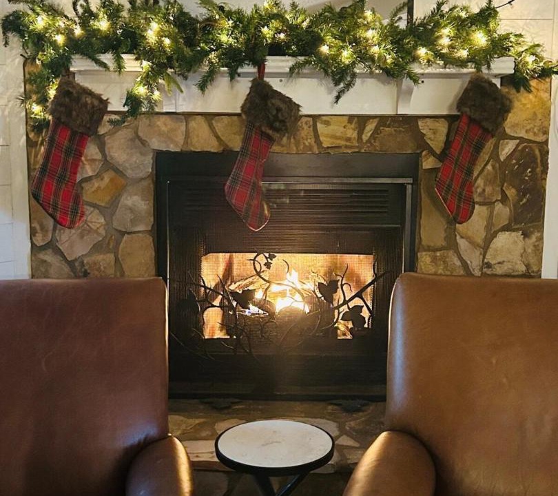 Photo of Livingroom in Dahlonega