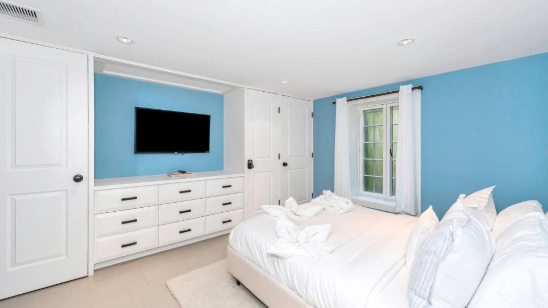 Photo of Bedroom in Springs