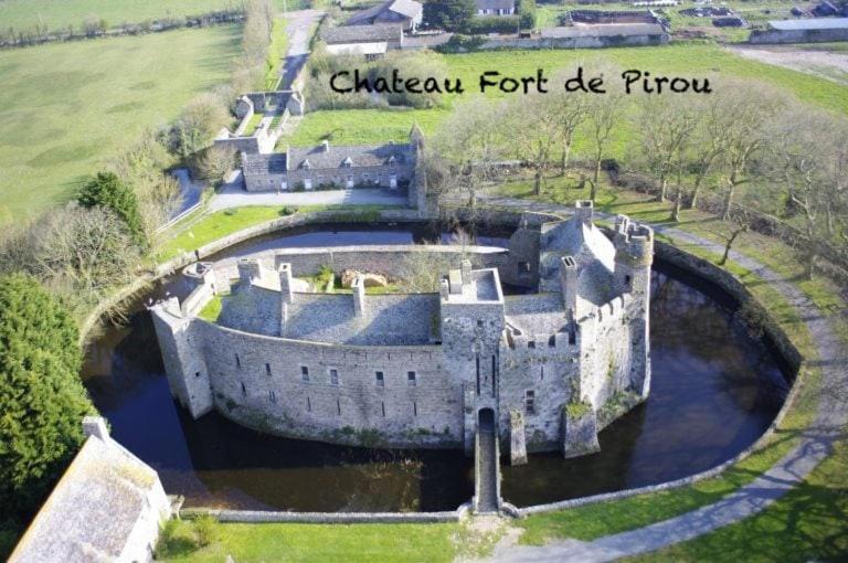 Photo of Others in Pirou