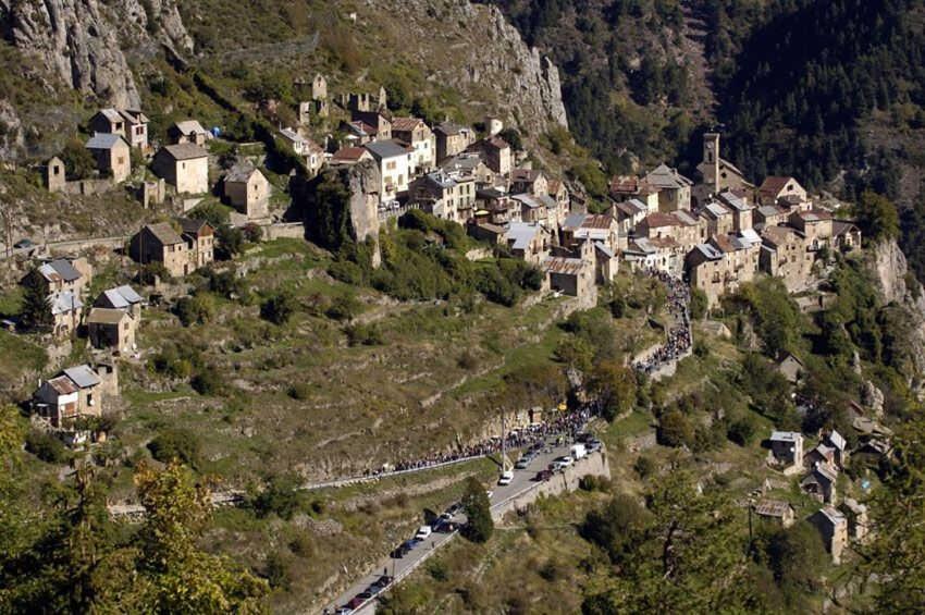 Photo of Buildings in Roubion