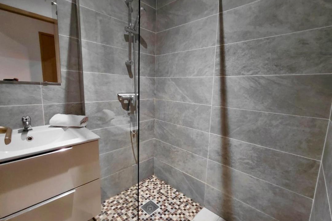 Photo of Bathroom in Charleville-Mezieres