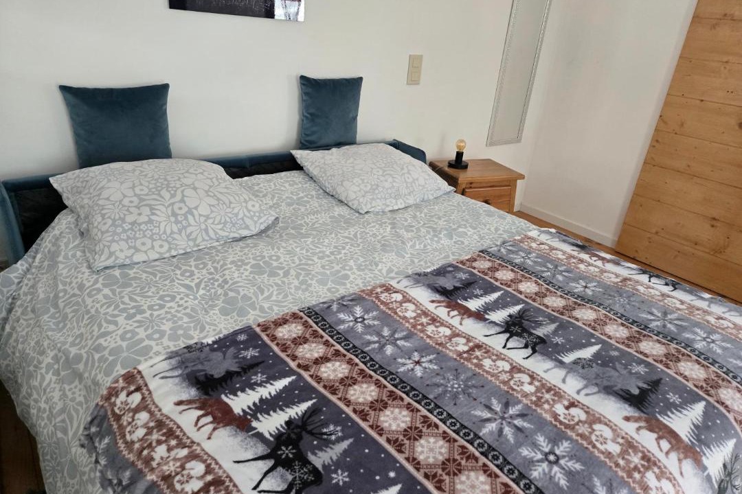 Photo of Others in Belvedere