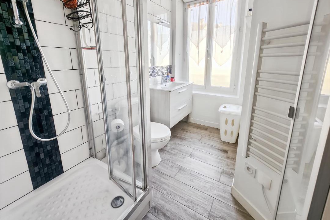 Photo of Bathroom in Coulommiers