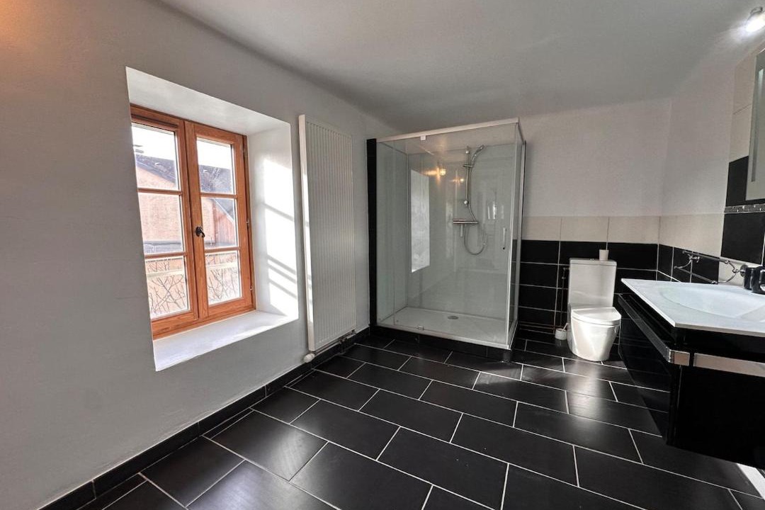 Photo of Others in Menetru-le-Vignoble