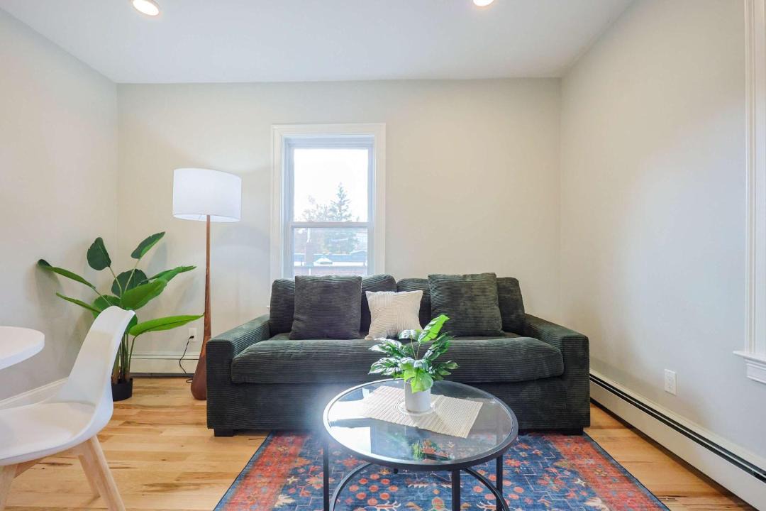 Photo of Others in Cleveland Circle