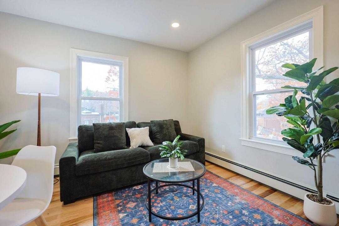 Photo of Others in Cleveland Circle