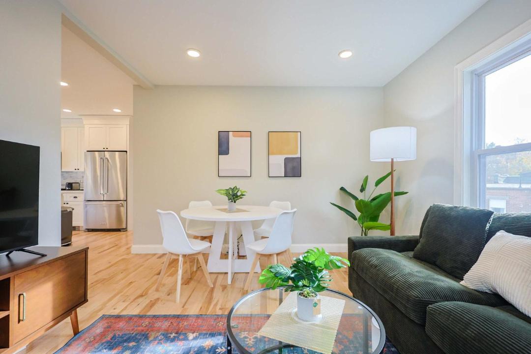 Photo of Others in Cleveland Circle