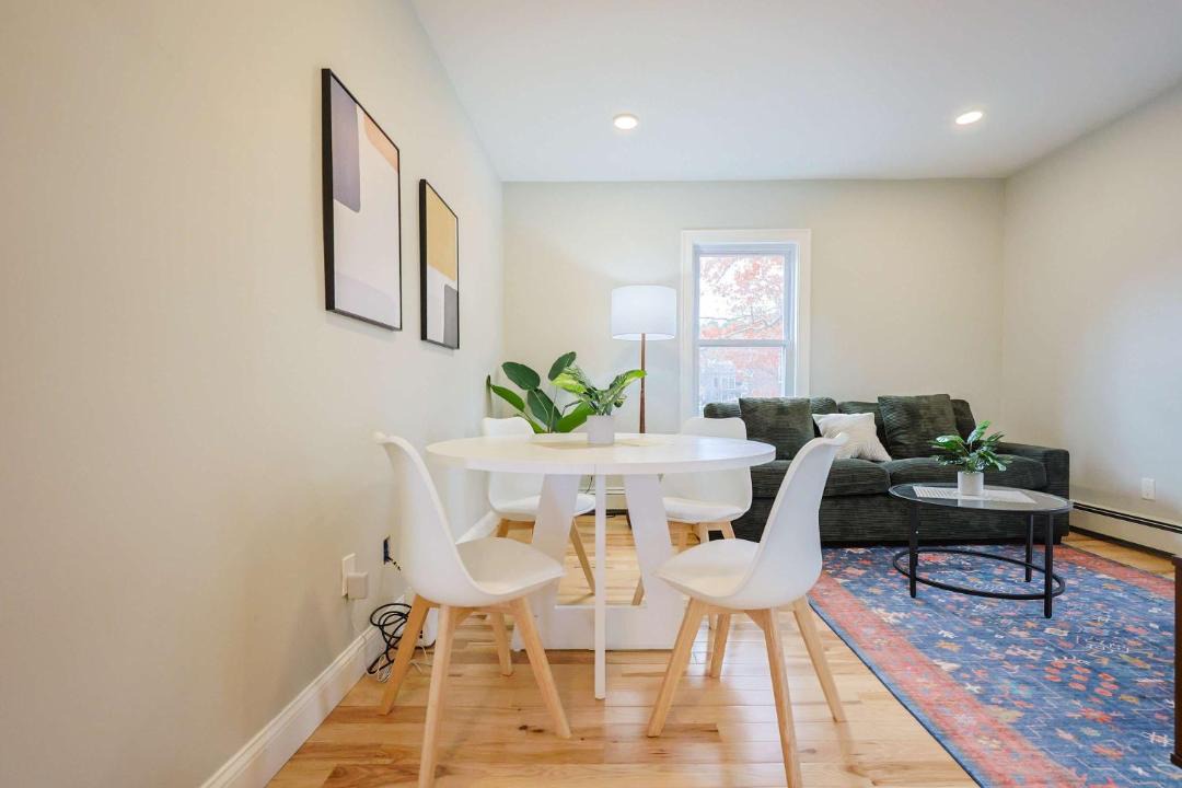 Photo of Others in Cleveland Circle