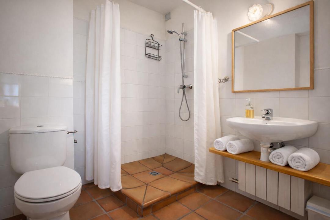 Photo of Others in Montsonis