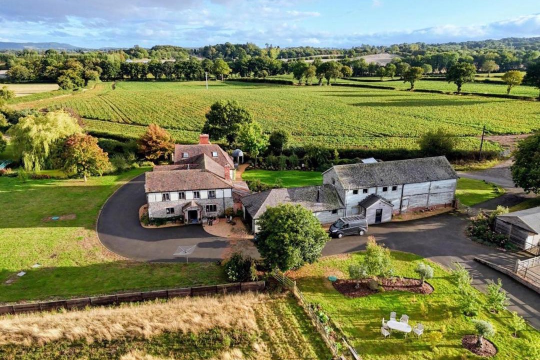 Photo of Others in Kington